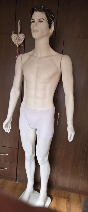 Манекен кукла мъжки