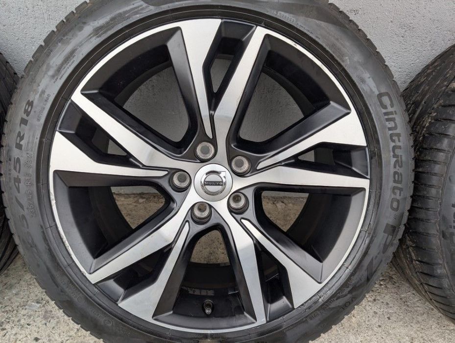 Janta 5 spite 18" Volvo S60 V60 S90 V90 XC60 XC40 anvelope 235/45R18 Pirelli 31471482