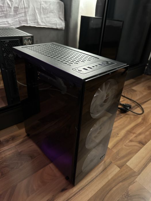 Pc gaming r9 390 i7 9700