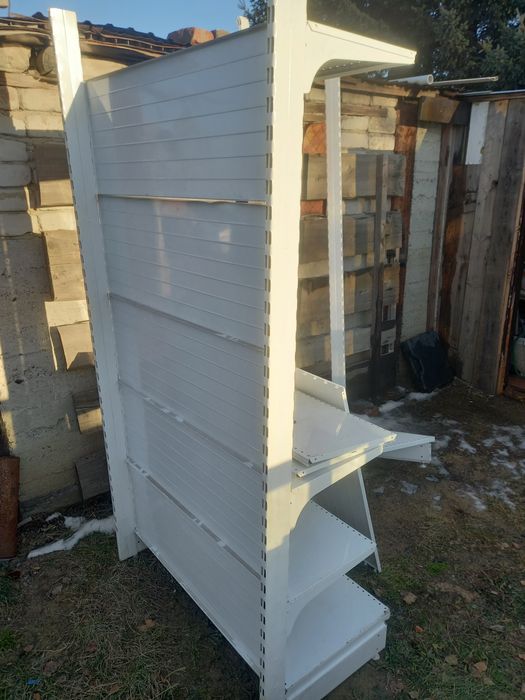 Продам стеллажи, полки