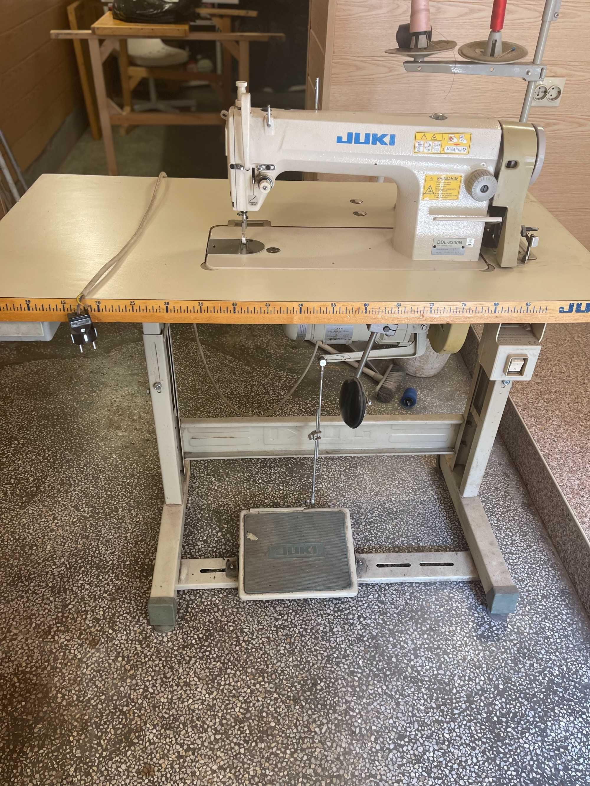 Профеионална шевна машина JUKI DDL 8300N