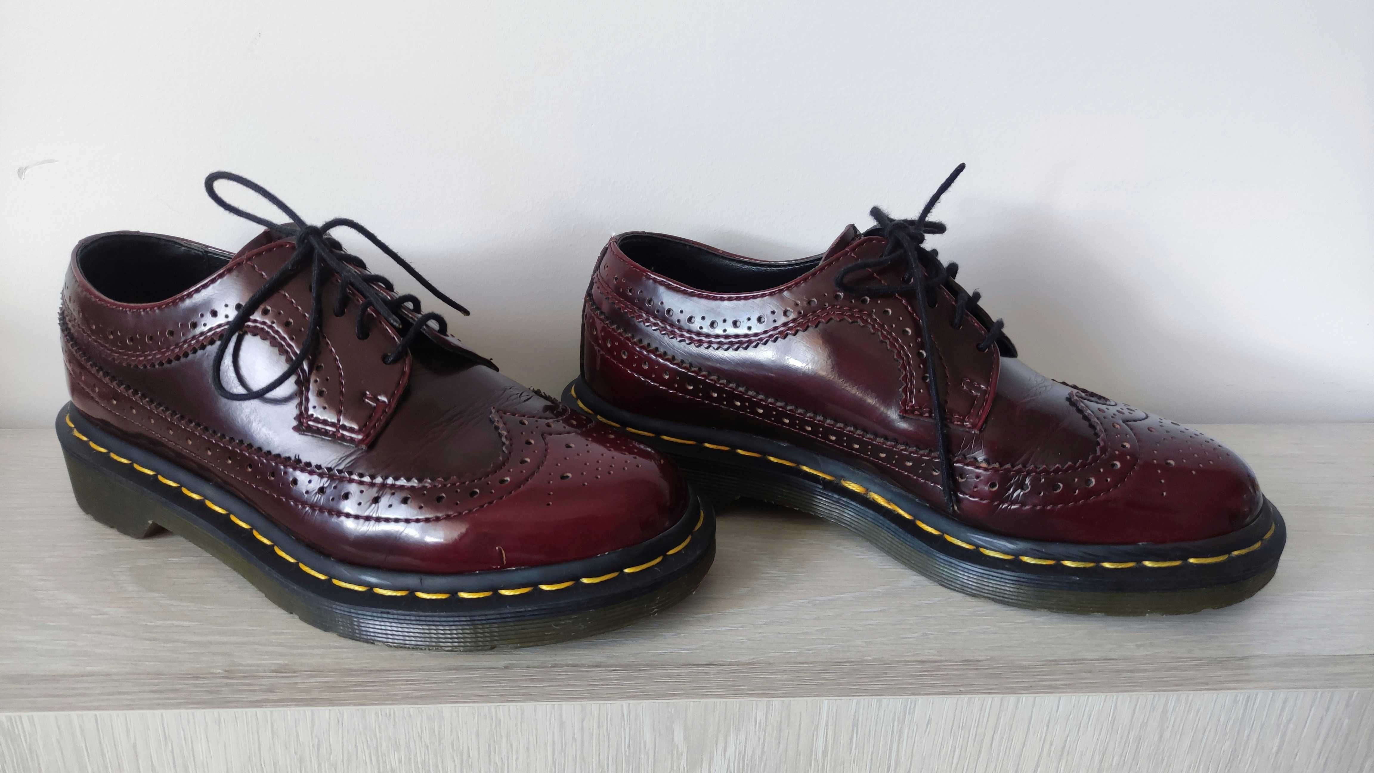 Pantofi Dr. Martens