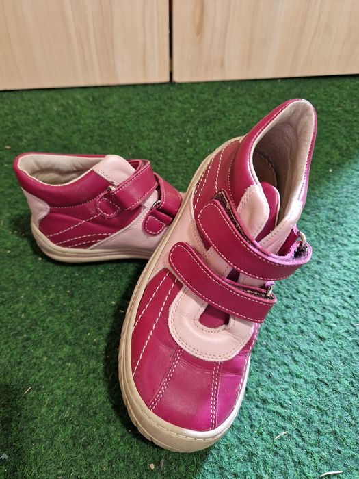 Ghete din piele nr.29