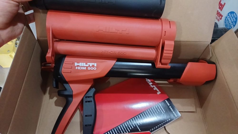Ancora chimica HILTI...Pistol ancora chimică HILTI