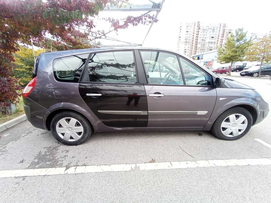 Renault Megane Scenic
