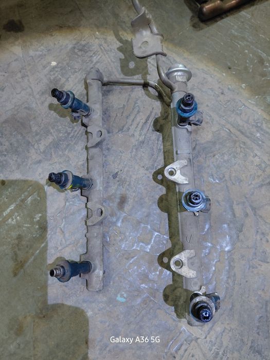 Продам топливные форсунки на 1MZ. Тойота, лексус.