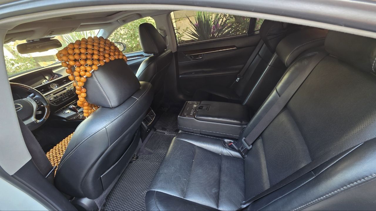 Lexus es 350 sotiladi