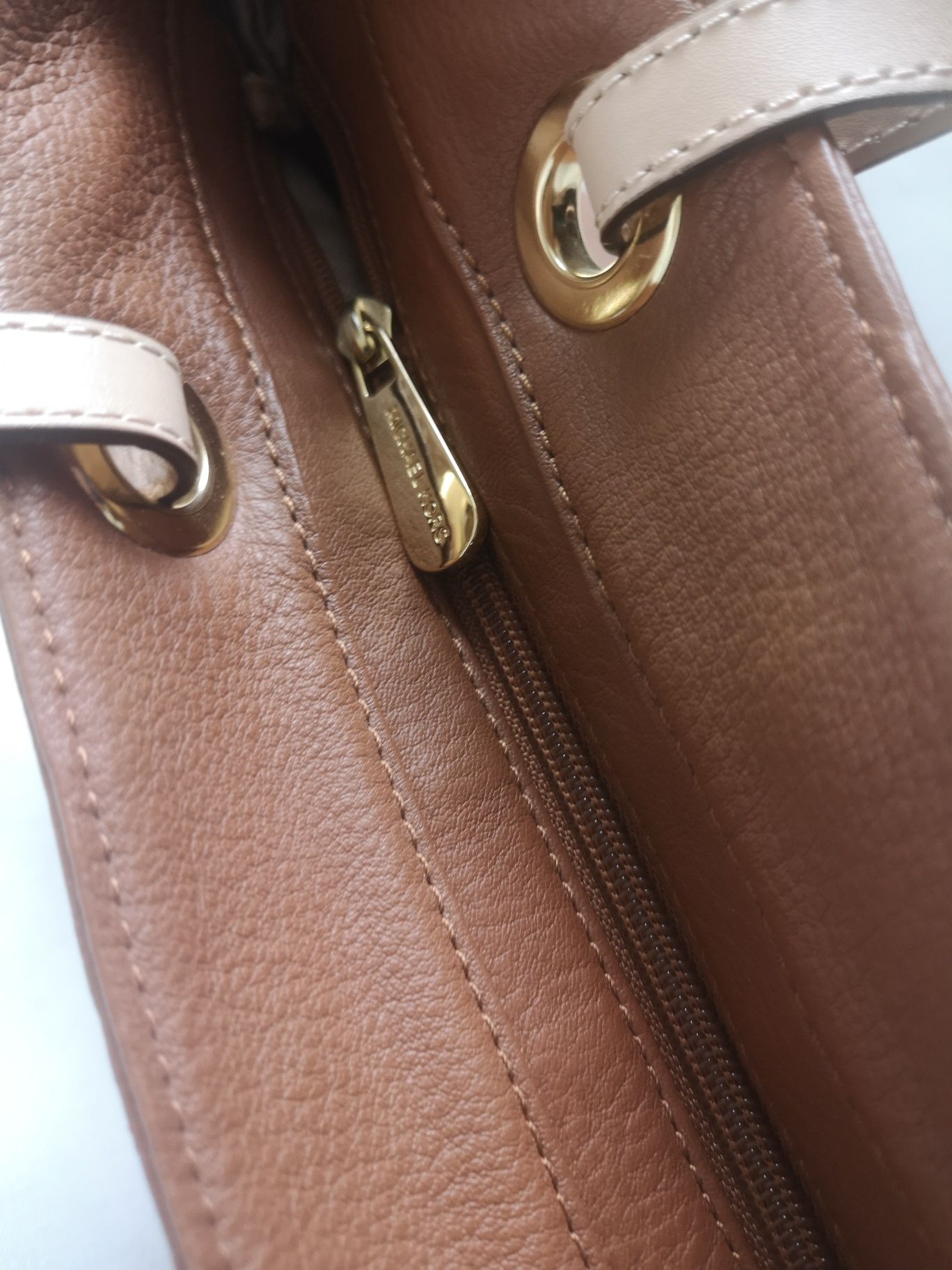 Michael Kors, нова оригинална чанта естествена кожа