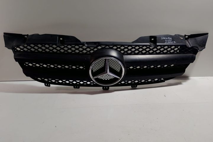 Grila  radiator A9068800385 Mercedes-Benz Sprinter a 2-a generatie 90