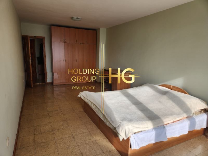 Продава се Тристаен апартамент в Варна, ХЕИ - 110 кв.м за 1682 €/кв.м - Снимка #4