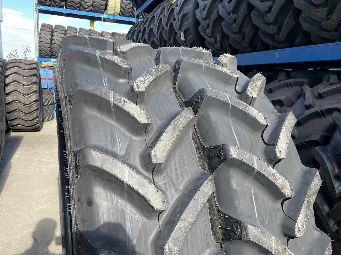 Anvelope noi radiale 340/85R38 pentru tractor Case marca CEAT