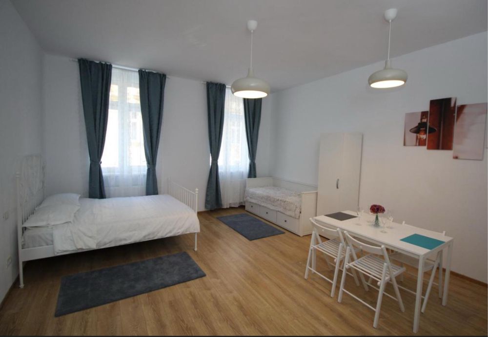 Inchiriez apartament tip studio in regim hotelier