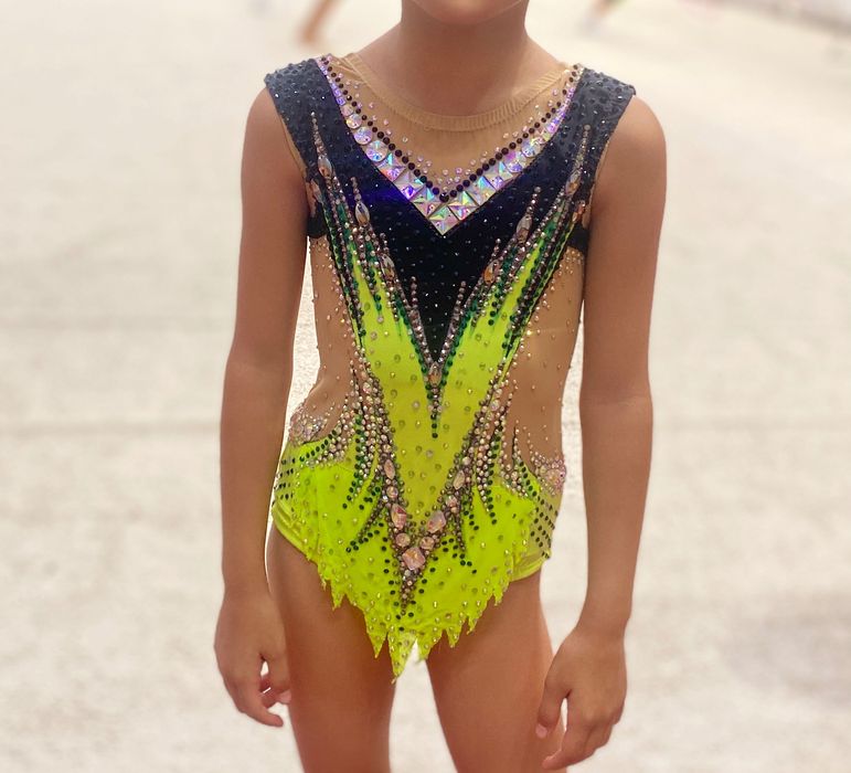 Купальник для художественной гимнастики