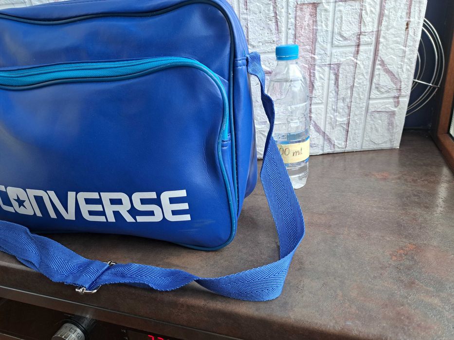 дамска,мъжка чанта,спортна ,синя,Converse
