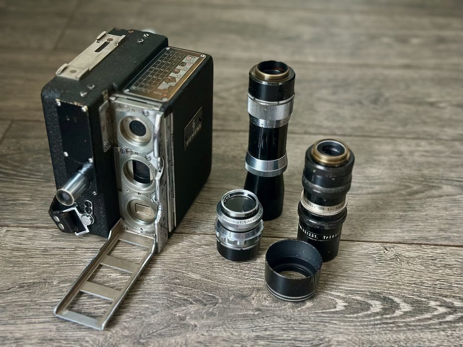 Cameră Siemens B 16mm Cine Film ,an 1938 + obiectiv & magazie