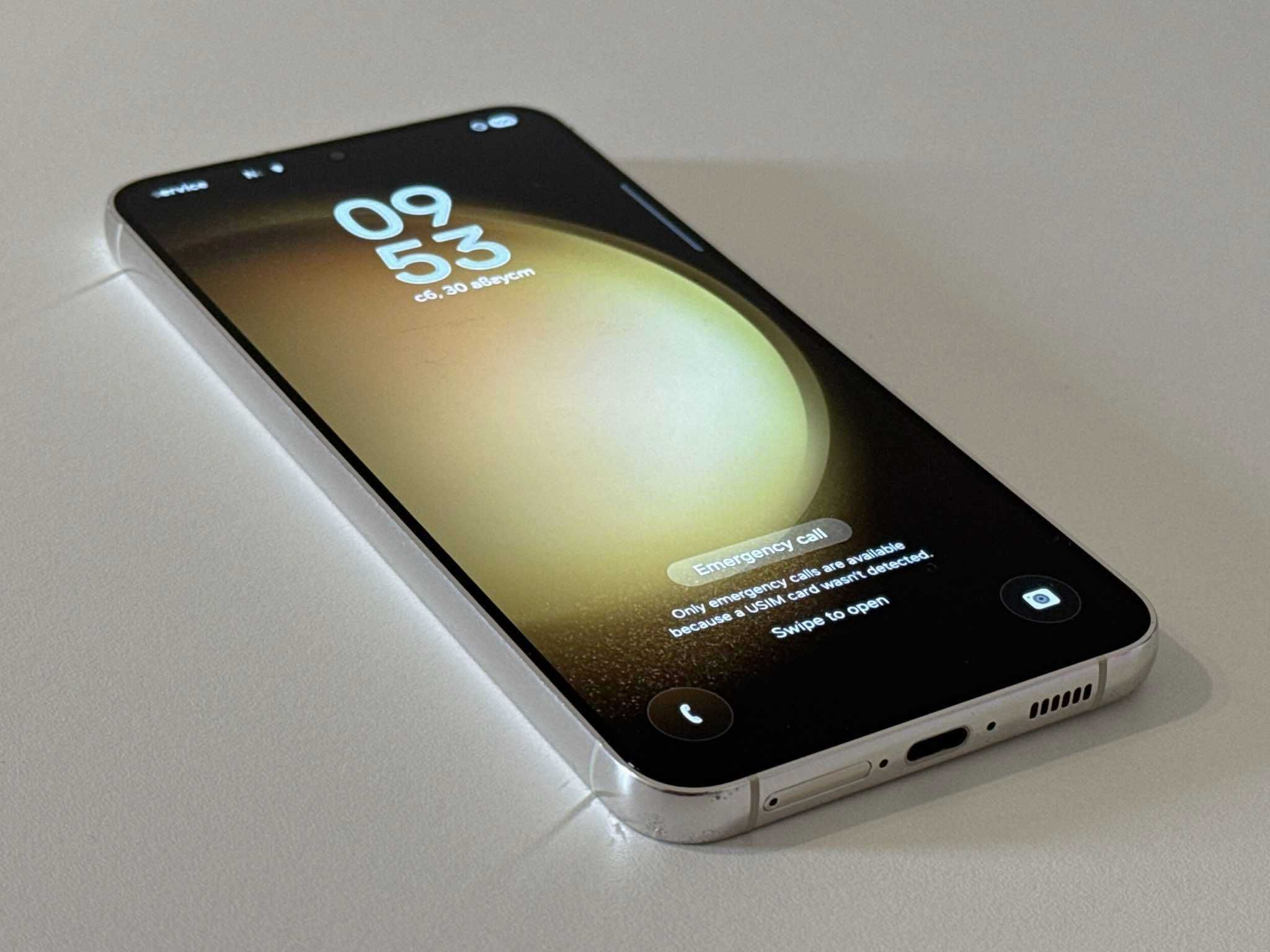 Бартер! Samsung Galaxy S23 Plus Cream (Бял)