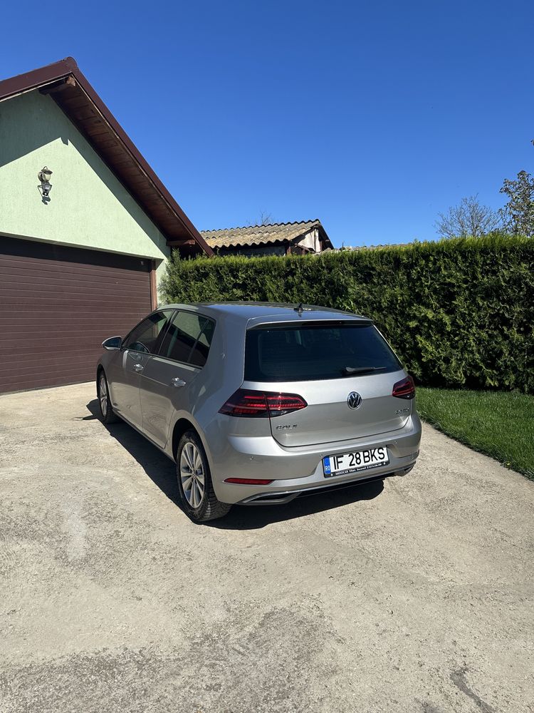 Golf 7 highline 2.0 TDI ,150 cp, 2018, faruri led , keyless entry & go