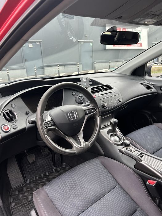 Honda Civic 1.4 i-VTEC – motor aspirat, 6 trepte, 2010