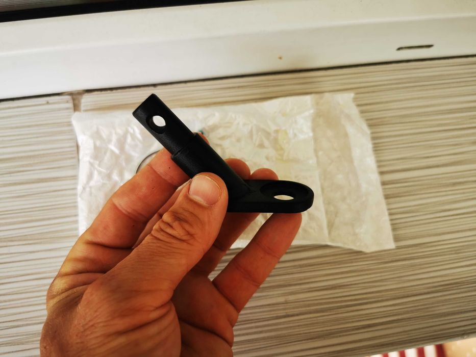 Carlig agatator remorca bicicleta carut