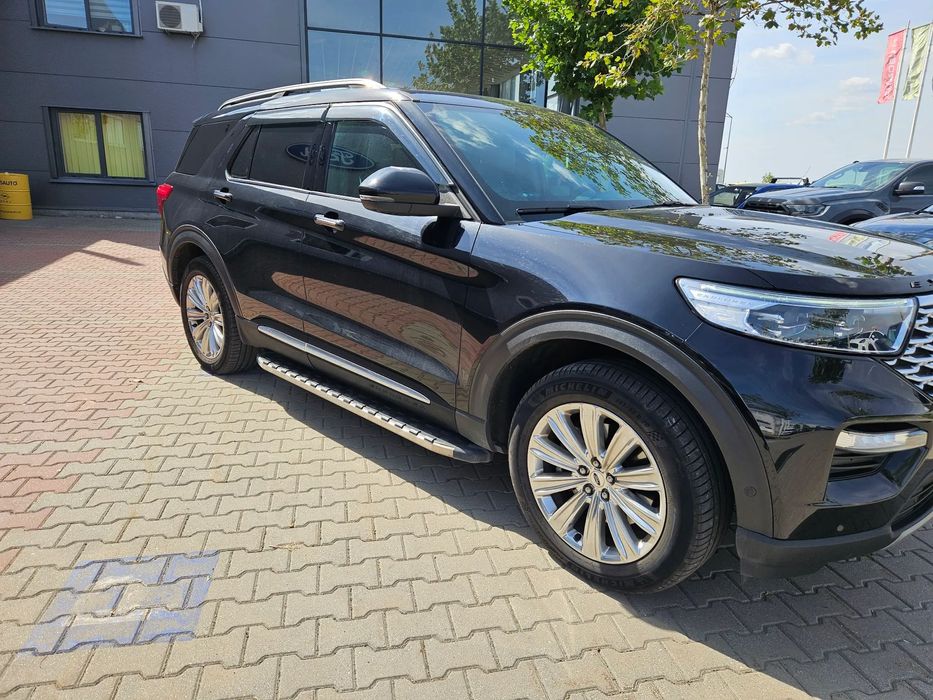 Ford Explorer Ford Explorer Platinium,3.0L,PHEV,457 HP,panoramic,7 locuri,