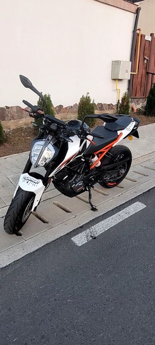 Ktm duke 125cc 2020