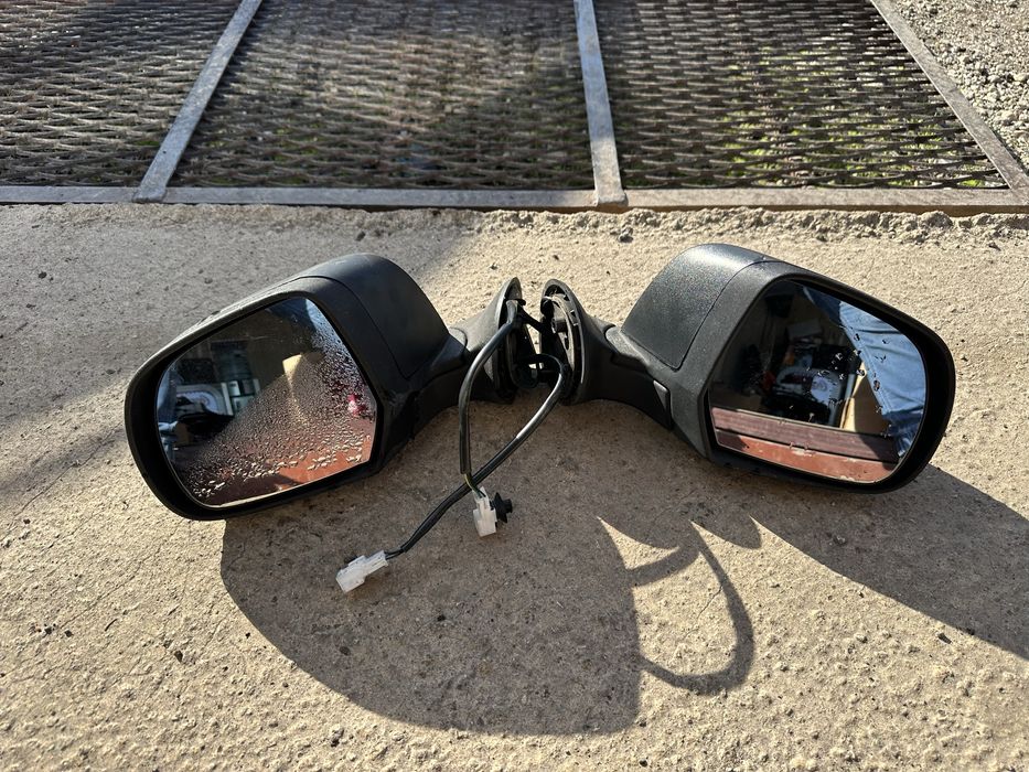 Огледало/Огледала за Дачия Дъстър до 2012г.!