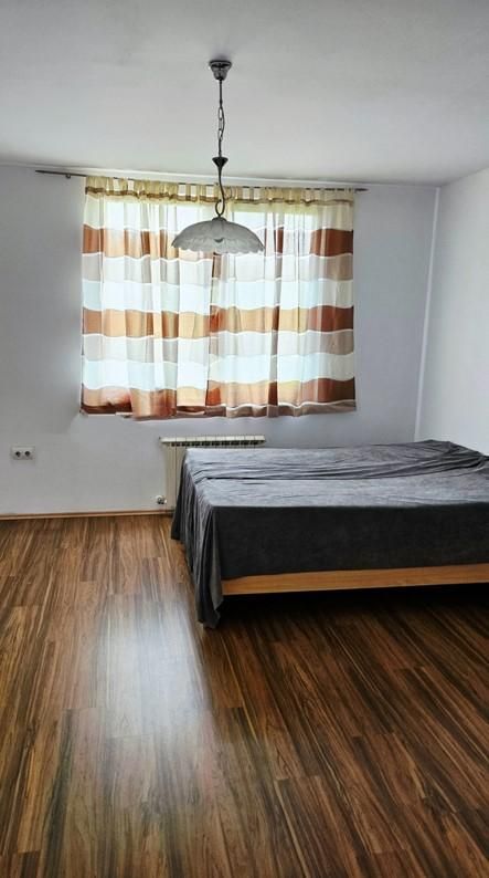 Тристаен апартамент под наем в ж.к. Редута, 2207313