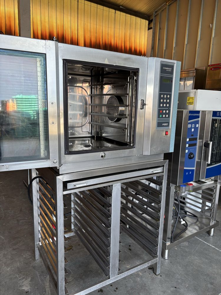 Cuptor convectie leventi