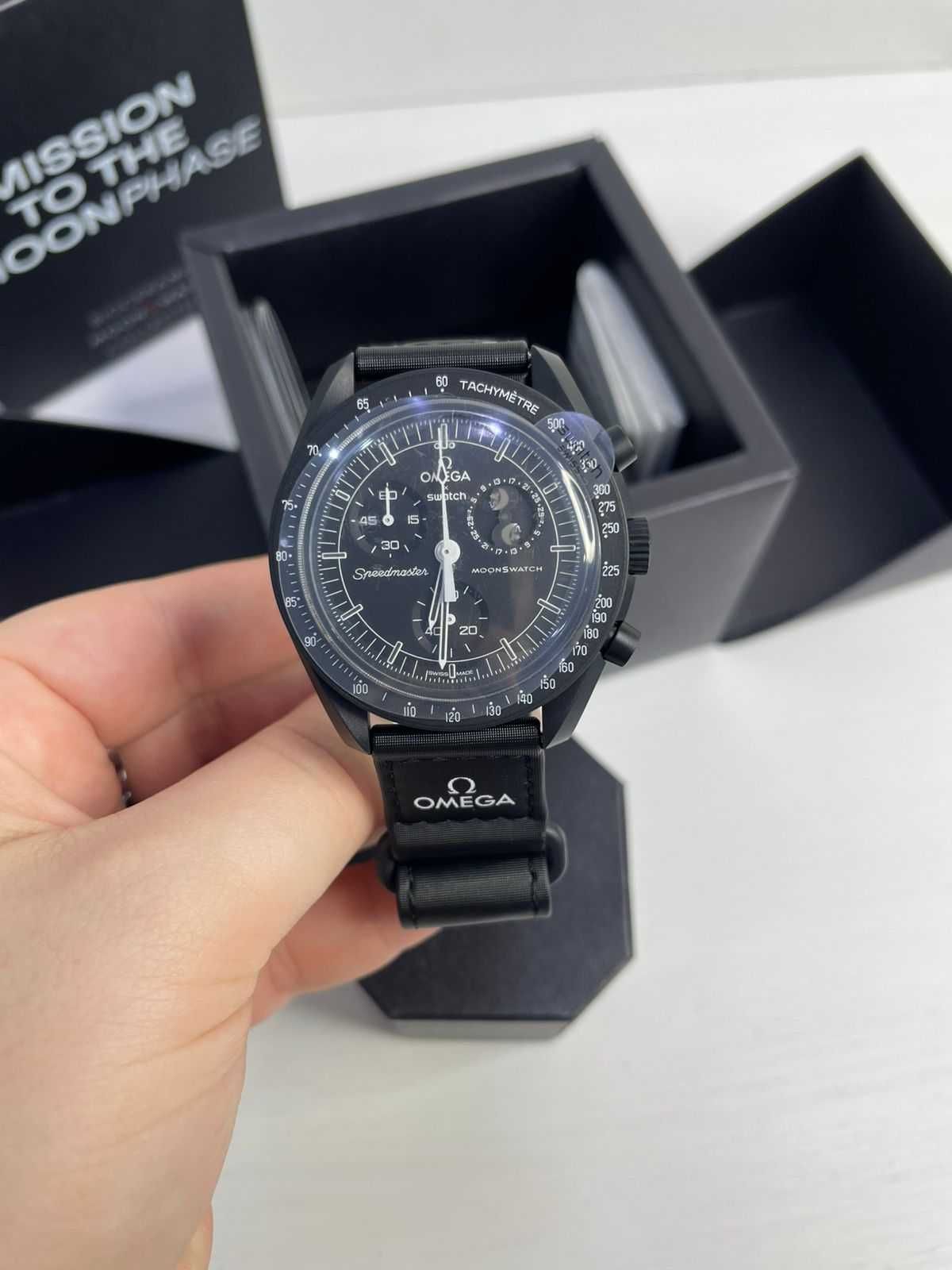 Часы Omega x Swatch Speedmaster MoonSwatch Mission To The Moon
