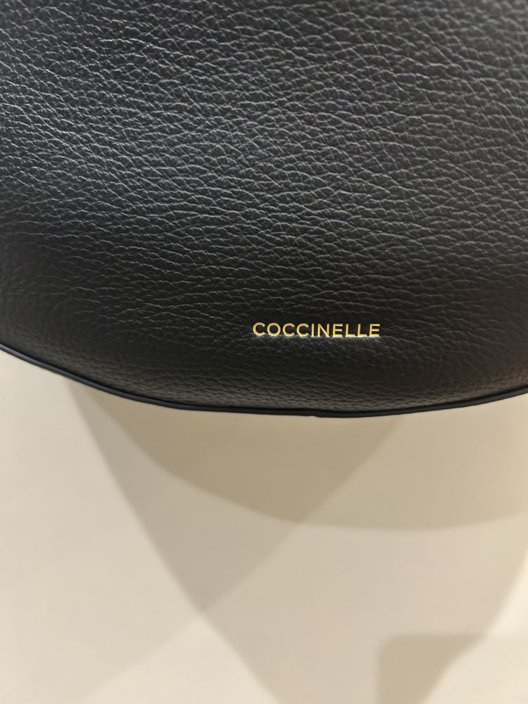 Дамска чанта COCCINELLE! Нова!