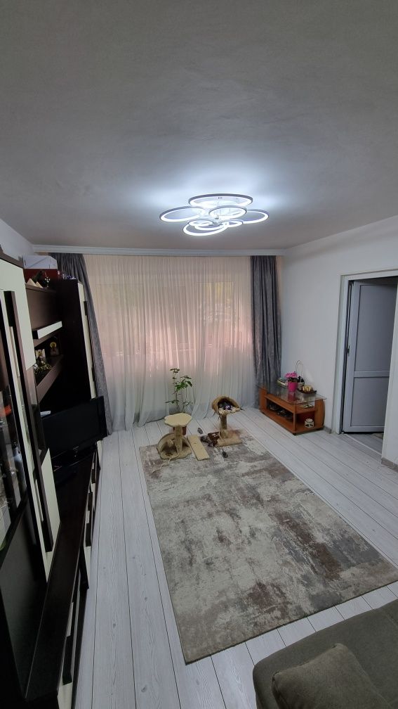 Apartament | 2 camere | parter | Lămâița| lângă centrul Militar