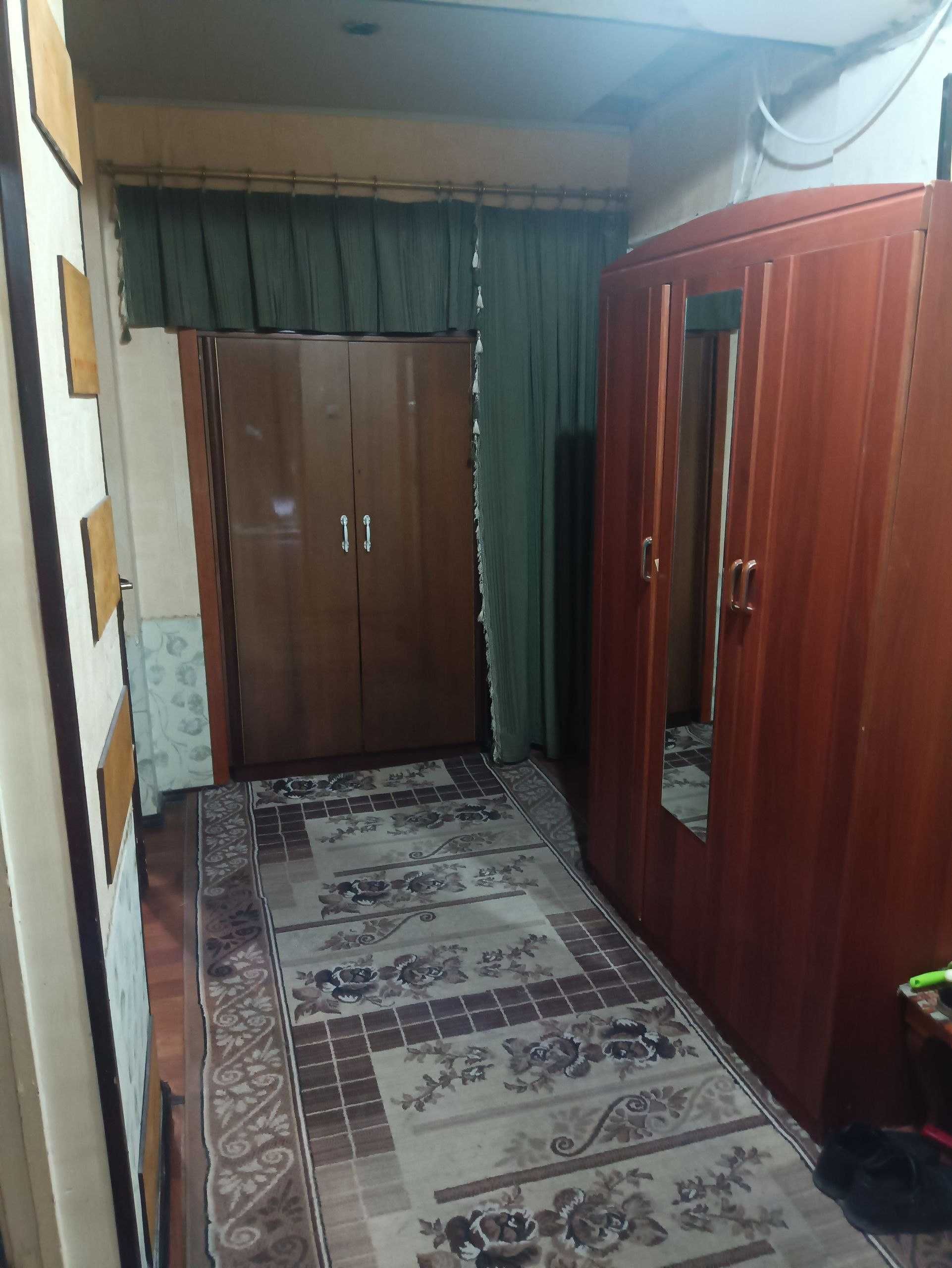 Продается квартира на Алгоритм 30кв
