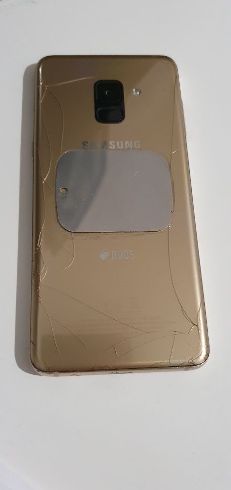 Samsung A8 Dualsim