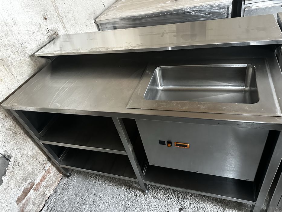 Работна маса алпака със саладета