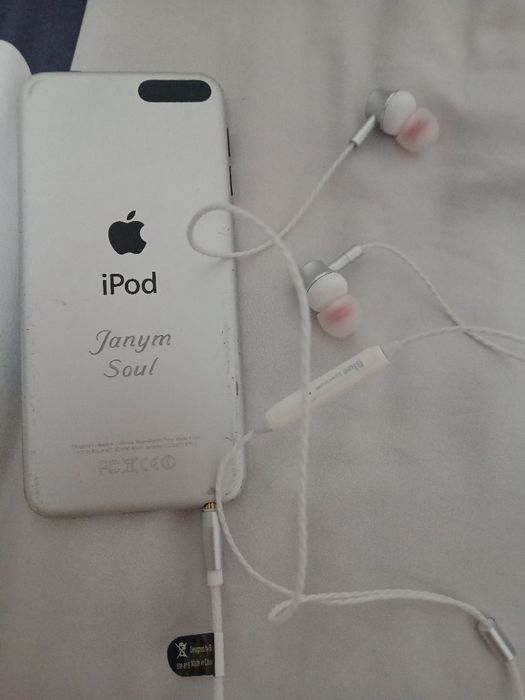 Assalom alekum Ipod Sotiladi 16gb Ishlidi zaryadchik bor