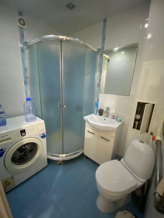 Продается 4комн кв.