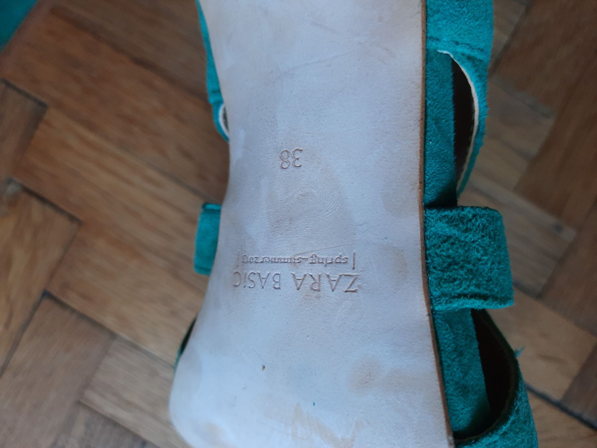Sandale Zara 38.