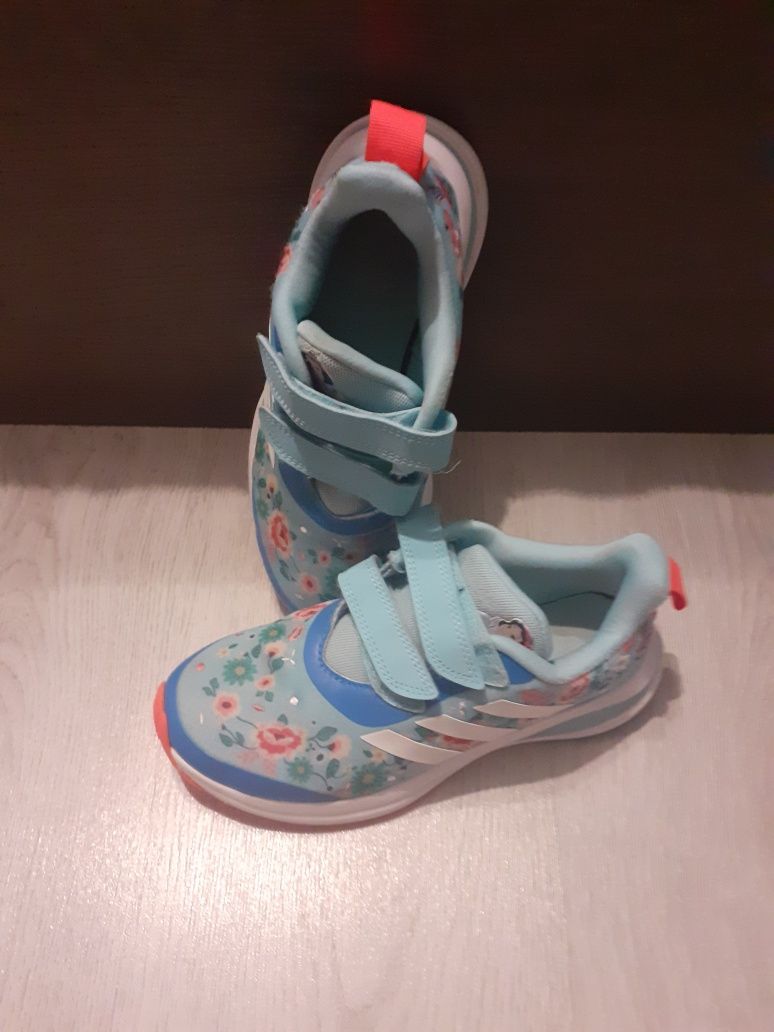 Детски обувки...