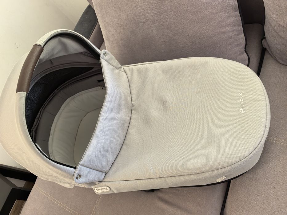 Cybex Стол за кола, Кош за новородено, Адаптори