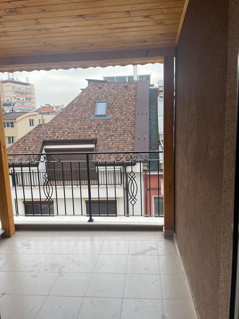 Дава се под наем Двустаен апартамент в Пловдив, Мараша - 90 кв.м за 400 € - Снимка #6