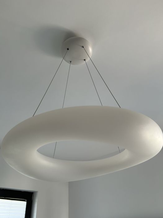 Lustra LED dimabila model deosebit