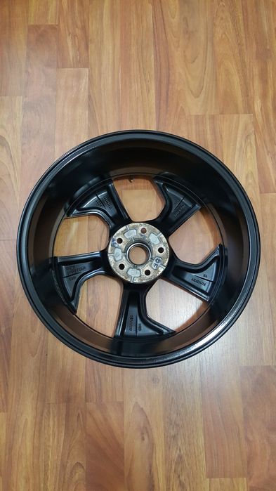 JanteRenaultKadjarKoleosAustralTalismanEspaceNisanQashqaiXTrail5X114.3