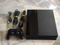 Продам Sony PS4 Fat