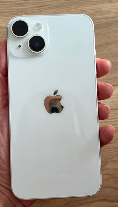 iPhone 14 white 128GB + 10 калъфа