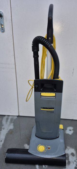 Aspirator vertical Karcher CV 48-2
