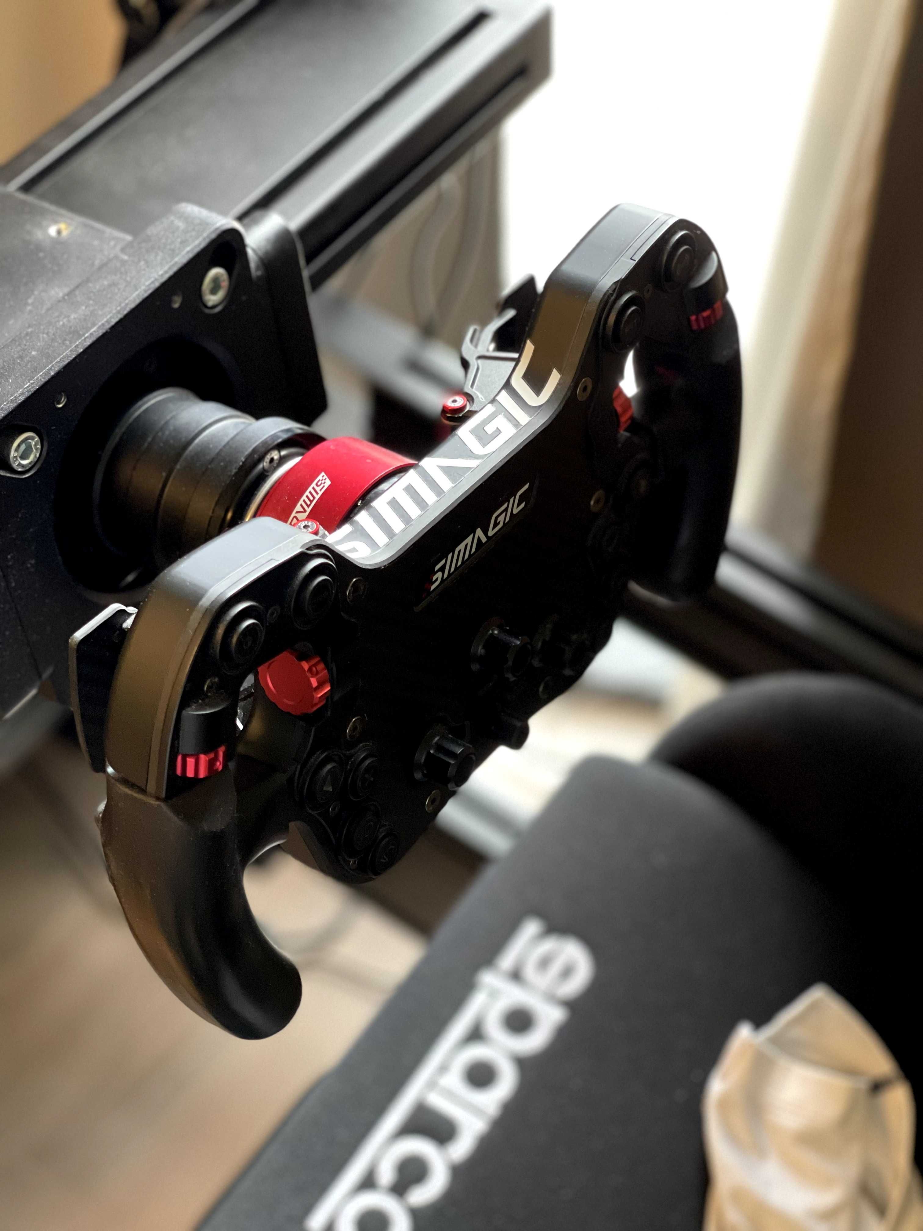 Simagic Alpha Mini + Simagic FX Wheel