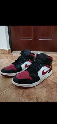 Jordan 1 Mid Bred Toe