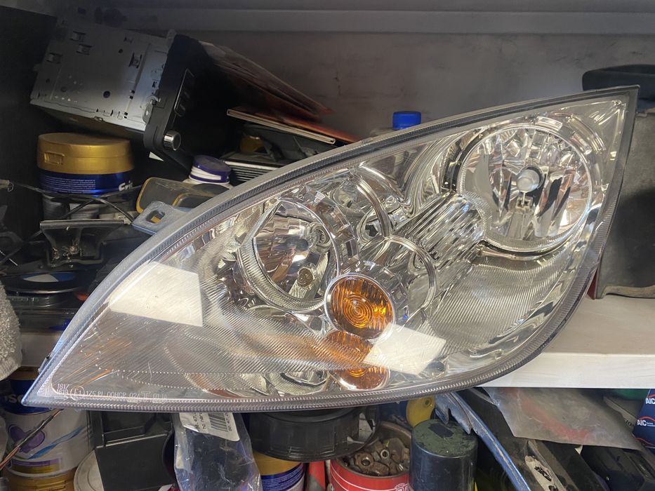 Ляв фар за mitsubishi kolt