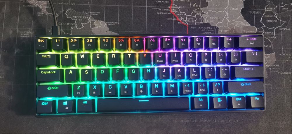 tastatura mecanica GEEKY