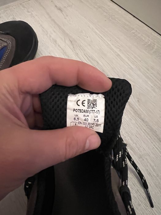 Bocanci cu bombeu DE